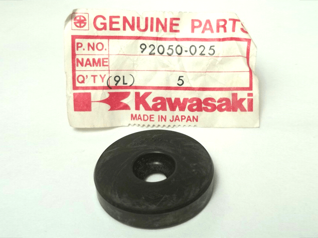 Clutch Push Rod Oil Seal 250 CC Kawasaki Z 250 A2 Twin 1980