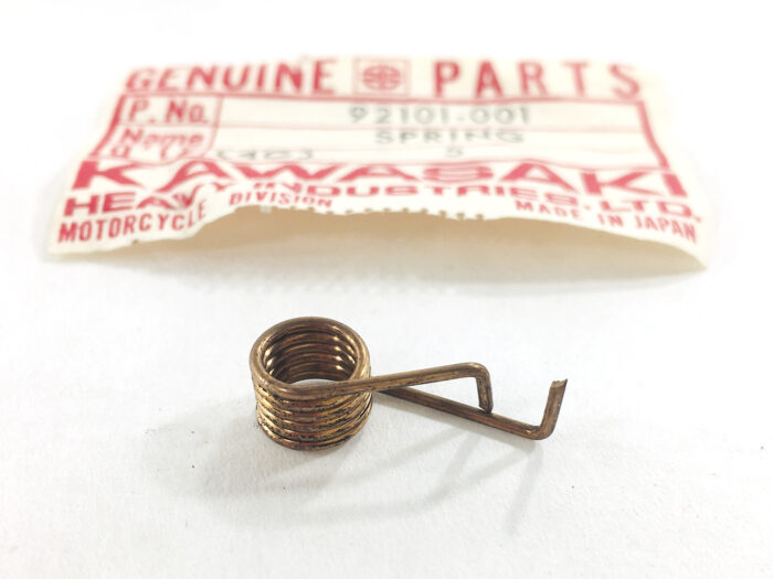 92101-001 NOS Kawasaki Spring Spark Plug Cap H1 H2 - Image 2