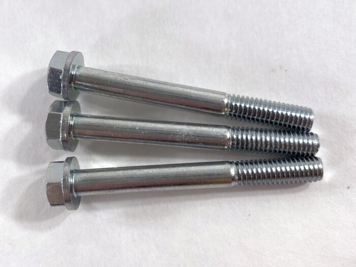 Z1 900 Crank Case Bolt Kit Re-plated - Image 4