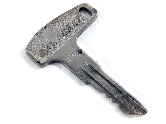27008-034-24 NOS Kawasaki Key 324