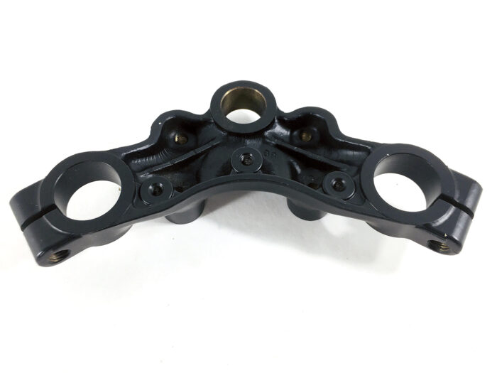 44039-041 NOS Kawasaki 72 G5 Upper Triple Clamp - Image 6
