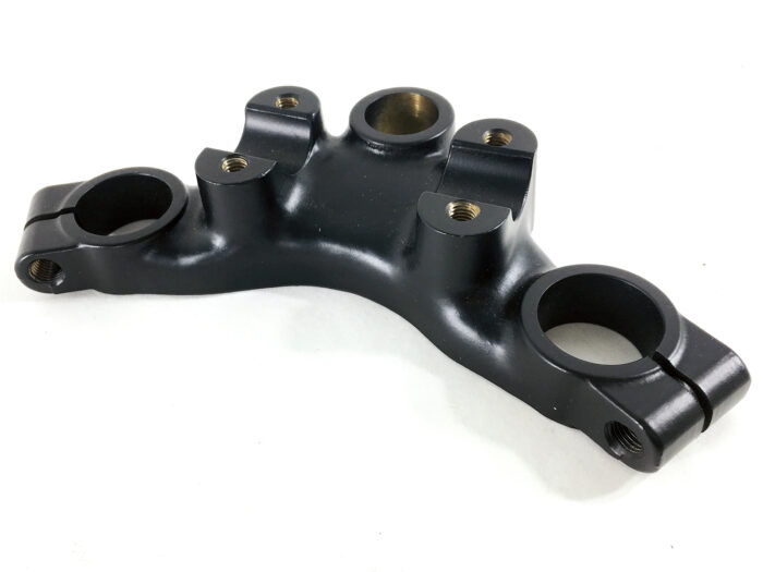 44039-041 NOS Kawasaki 72 G5 Upper Triple Clamp - Image 5