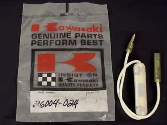 26004-024 NOS Kawasaki 74-75 KZ400 Fuse Assembly 20A