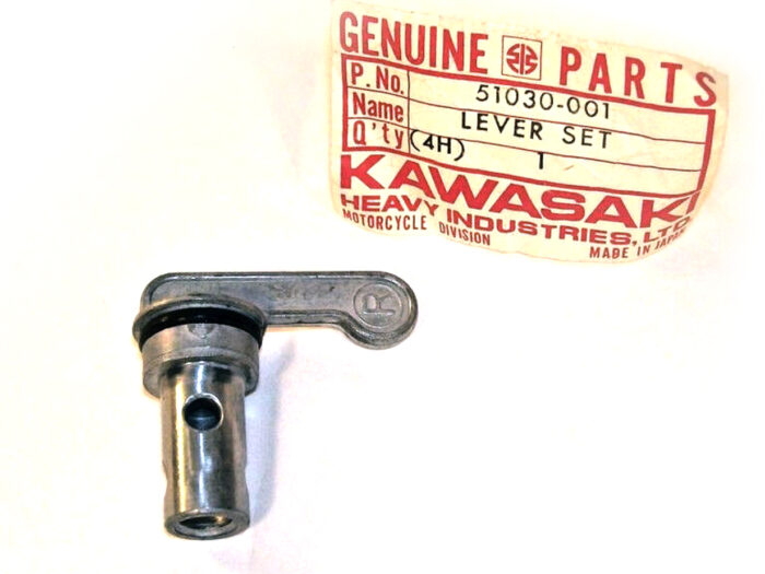 51030-001 NOS Kawasaki Z1 900 F11 Petcock Lever Set
