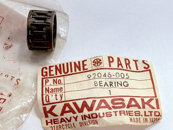 92046-005 NOS Kawasaki A and S Series Transmission Roller Bearing - Image 2